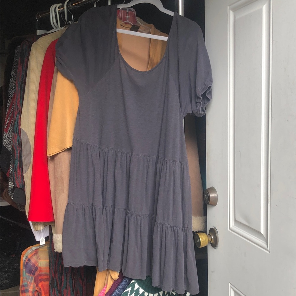 Z Supply Charcoal Crewneck Short Sleeve Knit oversized three tier summer dress